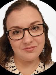 Allison Puente's Instagram, Twitter & Facebook