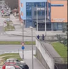 Euro tura 2004 videa from videa.hu. Mali Chlapci Sa Bavili Tym Ze Hadzali Kamene Na Auta Sme My Banska Bystrica