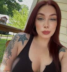 Carrie Ross (@carriefaye_) • Threads, Say more