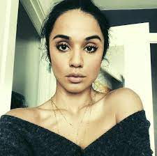  Summer Bishil Wiki Bio Married Husband Net Worth