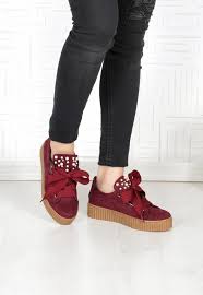 Flora Bordo Boncuklu Bayan Sneakers Ayakkabi Her Gun Indirimli Ayakkabi Icin Https Www Indirimliayakkabi Com Ayakkabi Ind Topuklular Ayakkabilar Terlik