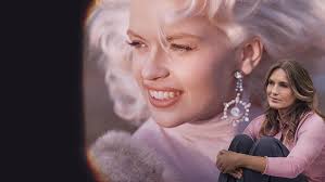 LIKE MOM. For years, people have been telling me that Mariska Hargitay  looked just like her famous mother. I've never seen the resemblance, but  what do I know? (To me, Mariska never