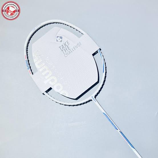 Vợt Kumpoo Power Control K520S - Màu Trắng (Nội Địa Trung) - SaiGon  Badminton