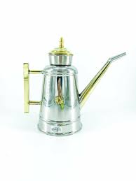 Cruet Artisan Edelstahl Mit Verzierungen Messing 1 Liter