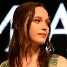 If You Love Sharp Objects You Ll Be Obsessed With These 8 Thrillers In 2020 Victoria Portrait Girl Face