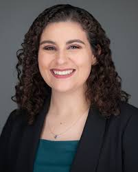 Amanda Starling's Instagram, Twitter & Facebook