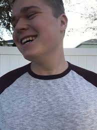 Dyanna (@pinkysbffl)