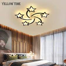 غرفة نوم دعئرية بسقف