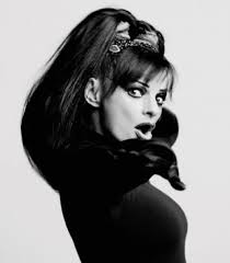 She has performed throughout the world for over 40 years. Cd Der Woche Nina Hagen Jesus Liebt Sie Album Der Woche Faz