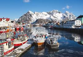 Access henningsvær via bridges linking the fishing village to the southern tip of austvågøya. Henningsvaer Part 1 Stay Roam