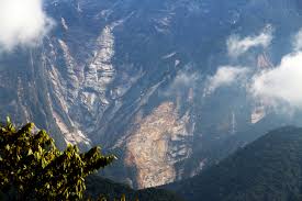 Earlier this month, ranau, sabah was hit by a strong earthquake of about 6.0 magnitude, which our facebook news feeds were flooded with information about the heroic mountain guides, the nearly 3 weeks later, while most of us have continued on with our busy lives or turned our attention to making. How The 2015 Sabah Earthquake Triggered Deadly Landslides Eos Blog Earth Observatory Of Singapore