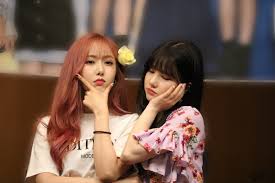 ウナ 정은비 ／ 丁恩妃 jung eun bi 1997年5月30日 （ 24歲） 韩国 首爾特別市 衿川區: Gfriend Sinb Eunha Korean Girl Sinb Gfriend Korean Girl Groups
