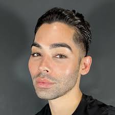 Jonathon (@jonathon_shahaesthetics) • Instagram photos and videos