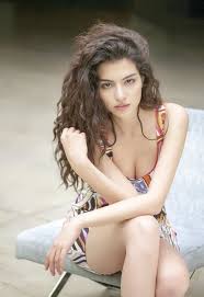 Melisa Asli Pamuk Smokin Hot Turkish Model Pretty Celebrities Melisa Long Hair Women