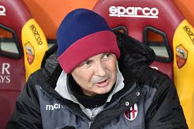 Bologna manager sinisa mihajlovic, 50, is battling against leukaemia mihajlovic was seen as a hard man during playing days with lazio and roma former defender won two serie a titles and a european cup during his career Bologna Mihajlovic Partita Tra Scapoli E Ammogliati Da Domani Tutti In Ritiro Roma News