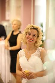 Günstig brautkleider online verkaufen,persunkleid bietet tolle billige hochzeitskleider 2015,und kleider für besondere anlässe an.kaufen sie sofort bei persun ein! Eroffnungsfeier 2017 Nurtingen Sag Ich Will Brautmoden Boutique