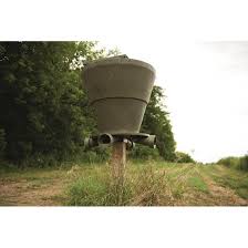 349 99 game winner 600lb feeder review. Boss Buck 600 Lb Stand Fill Sled Feeder 721846 Feeders At Sportsman S Guide