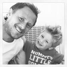 Andy Wright (@Andywright_11)