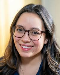 Francine Marks's Instagram, Twitter & Facebook