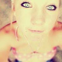 Desiree Pease's Instagram, Twitter & Facebook