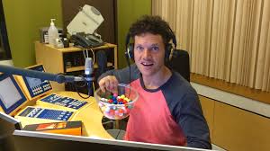Изучайте релизы nassim al fakir на discogs. Ring Sa Spelar Vi Med Nassim Al Fakir 19 December 2015 Kl 07 03 Ring Sa Spelar Vi Sveriges Radio