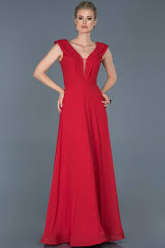 Kirmizi Uzun Yaka Detayli Nisan Elbisesi Abu853 2020 The Dress Moda Stilleri Nedime Elbisesi