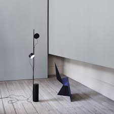 Post Led Stehleuchte Von Muuto Connox