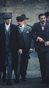 pin de angie betancourt em peaky blinders posteres de filmes posters de filmes filmes de mafia