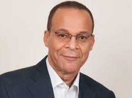 Jerry Mannery's Instagram, Twitter & Facebook