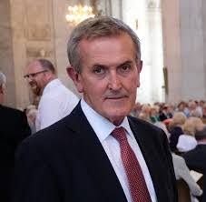 Mac Macgregor's Instagram, Twitter & Facebook