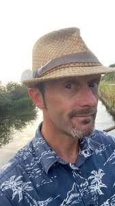 Hi all! I just wanted to introduce myself and share a photo that I took.  Took control of my lovely 60ft narrowboat last Dec and have loved every  minute, largely messing around