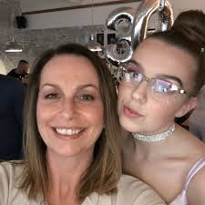 Sandra Cairns (@sandra_cairns)