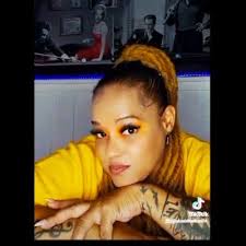 Carmen Xclusive (@carmen_xclusive)