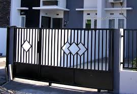 Tapi juga sebagai tempat berkreasi sang pemilik rumah agar rumah nah, kali ini brilio.net merangkum berbagai jenis pagar rumah minimalis yang cocok buat rumah. Jual Promo Pagar Minimalis Murah Februari 2019 Jabodetabek Di Lapak Bengkel Las Rafi Utama Bukalapak