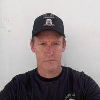 Eduardo Schuster's Instagram, Twitter & Facebook