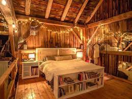 Ini adalah perencanaan struktur kayu balok loteng. 11 Interior Rumah Kayu Unik Yang Bisa Kalian Tiru Blog Ruparupa