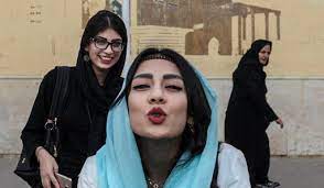 Пакистан, это почти 13 половиной латвий. Kak Na Samom Dele Vyglyadyat Krasivye Devushki V Musulmanskih Stranah Iran Pakistan Saudovskaya Araviya Aleksandr Haydamak Butenko Yandeks Dzen