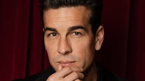 Mario Casas: "Soy más dulce que la imagen de machito que se creó"