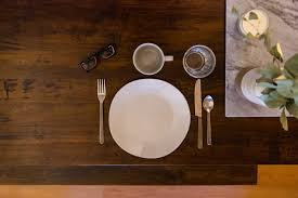 Find the perfect setting the table stock photos and editorial news pictures from getty images. 500 Table Setting Pictures Hq Download Free Images On Unsplash