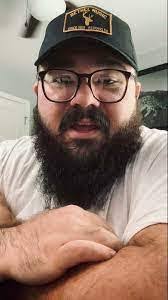 Brandon Graybeal's Instagram, Twitter & Facebook