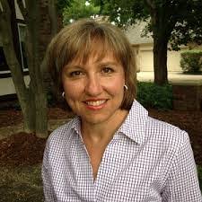 Kelly Parent's Instagram, Twitter & Facebook