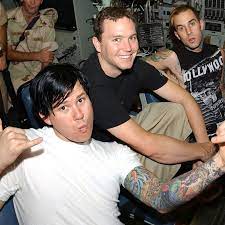 I really wish i hated you. What S Their Age Again The Blink 182 Tom Delonge Drama Explained