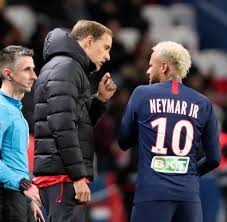 Paris saint germain sportif direktörü leonardo, sözleşmelerinin bitmesine 2 yıl kalan kylian mbappe ve neymar'a ilişkin önceliğin mbappe'de olduğunu belirtti. Bvb Wie Das Projekt Psg An Den Egos Von Neymar Und Mbappe Zerschellt Welt