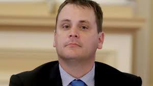 Minister slams Boothman over Gold Coast M1 solar controversy