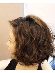 2020年冬 ミディアム ソバージュの髪型 ヘアアレンジ 人気順 ホットペッパービューティー ヘアスタイル ヘアカタログ カールのショートヘア ヘアスタイリング ヘアスタイル