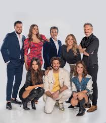 .estrellas bailan en hoy' llegó a su fin con la gran presentación de las cinco parejas finalistas, sin embargo solo una de ellas se coronó como la campeona del reality de baile al obtener una calificación perfecta de 40 puntos en su último baile, puesto que ahora ya la podían sacar a bailar en las fiestas. A Partir Del Lunes 19 De Abril Se Transmitira El Reality Las Estrellas Bailan En Hoy Desdepuebla Com