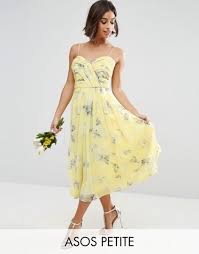 Presque toutes les marques ont intégré une robe jaune dans leurs collections 2012. Robe Demoiselle D Honneur Jaune Asos Mode Conseils Mode
