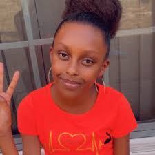 Latoya Hunt's Instagram, Twitter & Facebook