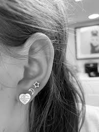 Explore tiffany earrings in a range of classic and modern styles for every occasion, featuring diamond studs, hoop earrings and colored gemstone earrings in 18k gold, platinum and sterling silver. Tiffany Earring Combo Tiffany Earrings Tiffany And Co Earrings Girly Jewelry