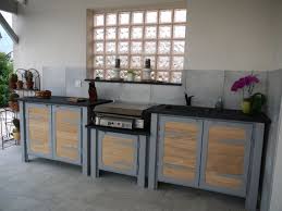 Des Cuisines D Ete Sur Mesure Pour Votre Jardin Cuisine Cuisine Exterieur Cuisine Traditionnelle